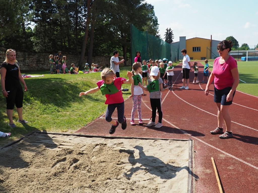 Den dětí oslavila Mateřská škola Zvídálek sportovní olympiádou