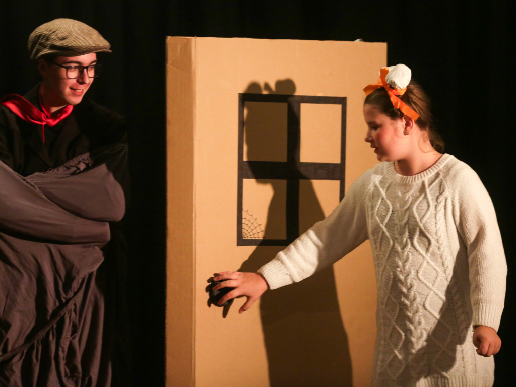  Jak se dělá divadlo, když děti hrají dětem