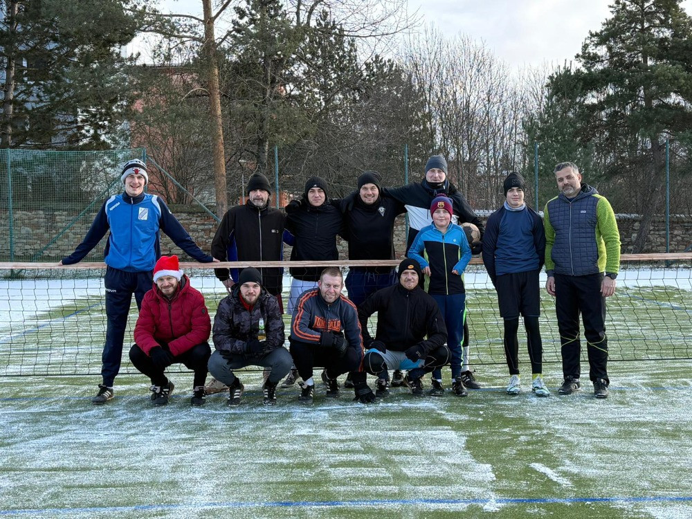       Nohejbal ve Slavkově zažívá úspěchy