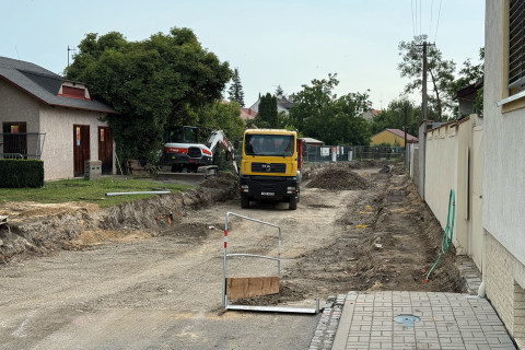 Ulice Polní se bude do konce roku opravovat 