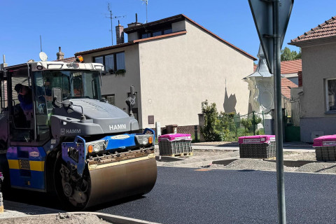První etapa rekonstrukce ulice Jiráskova je dokončena